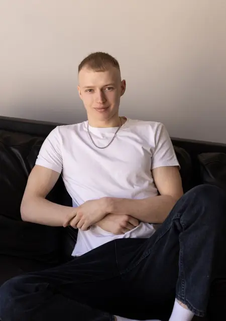Данила из Читы, ищу на сайте знакомства на одну ночь