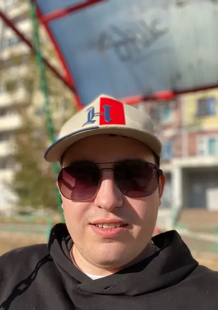 Кайзер из Братска, мне 27, познакомлюсь на одну ночь