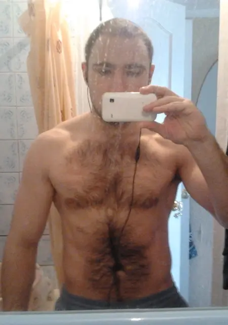 Владимир из Евпатории, мне 37, познакомлюсь на одну ночь