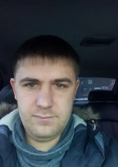 Арсений из Новоуральска, ищу на сайте знакомства без обязательств