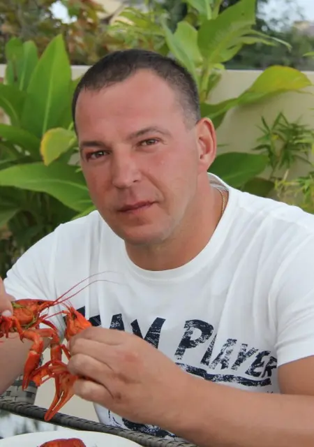 Сергей из Кургана, мне 44, познакомлюсь без обязательств