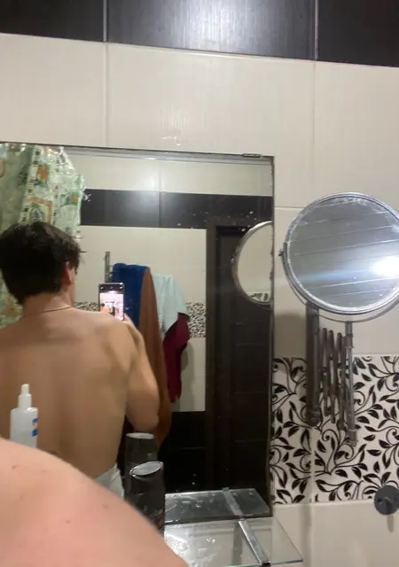 Я Миша, 20, знакомлюсь на одну ночь в Магнитогорске