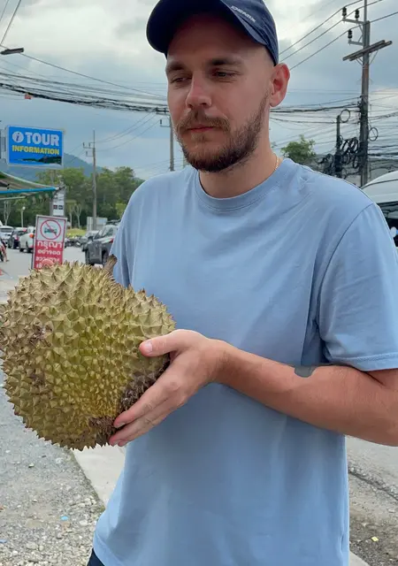 Я Илья, 30, знакомлюсь для приятного времяпровождения в Мурино