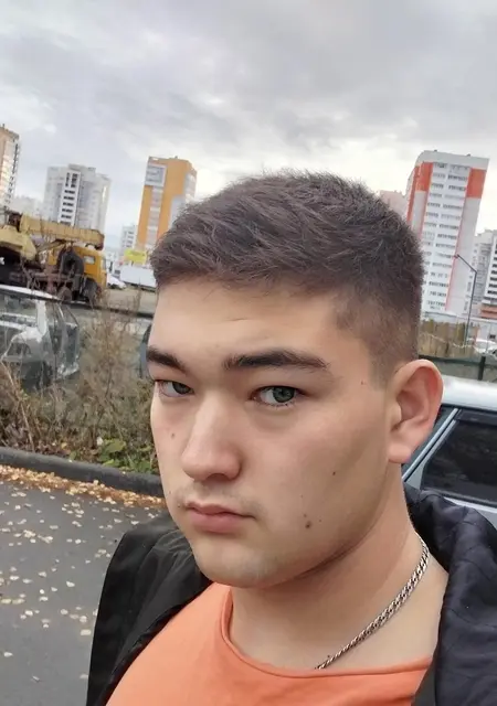 Arstan из Челябинска, мне 21, познакомлюсь для приятного времяпровождения