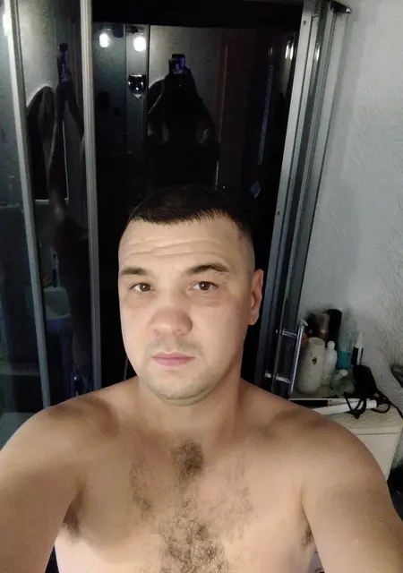 Я Maksim, 37, из Нижнего Тагила, ищу знакомства без обязательств