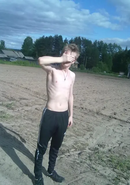 Я Иван, 31, знакомлюсь без обязательств в Кирове