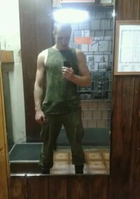 Я Олег, 32, знакомлюсь для постоянных отношений в Новомосковске