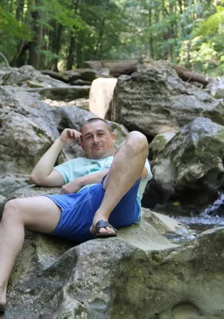 Я Сергей, 44, из Нягани, ищу знакомства без обязательств