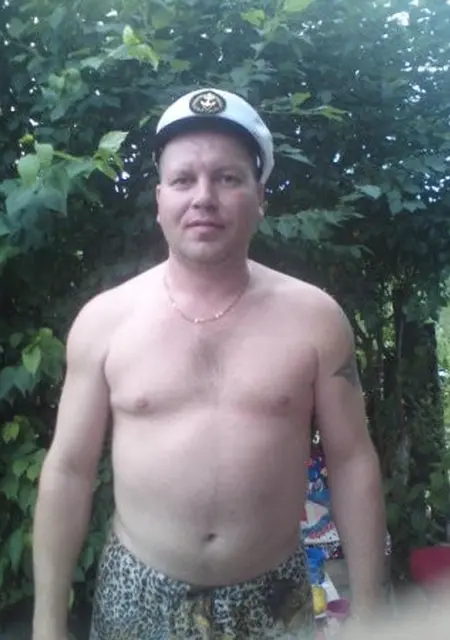 Я Валера, 52, из Омска, ищу знакомства без обязательств