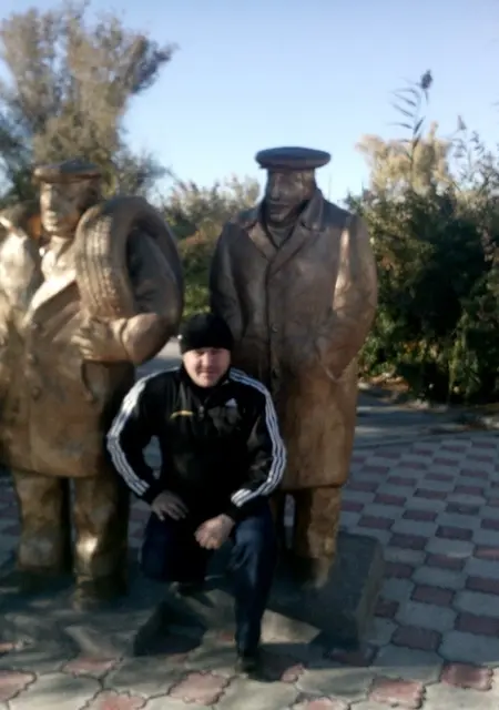 Александр из Енисейска, ищу на сайте знакомства на одну ночь