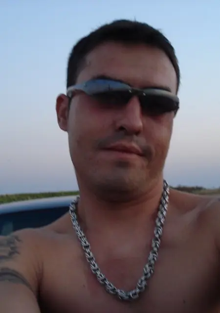 Дима из Дагестанских Огней, ищу на сайте общение