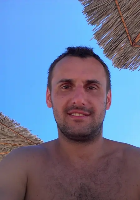 Я Антон, 41, из Ковдора, ищу знакомства без обязательств