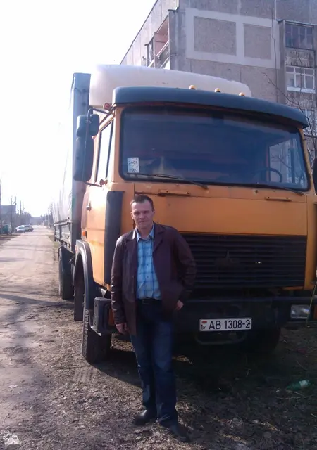 Макс из Шахт, ищу на сайте дружбу