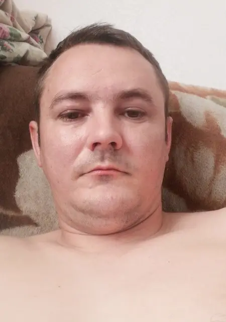 Я Андрей, 38, знакомлюсь для общения в Южноуральске