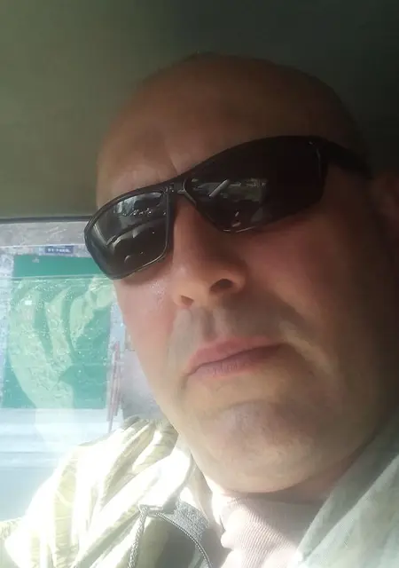 Константин из Бердска, мне 49, познакомлюсь без обязательств