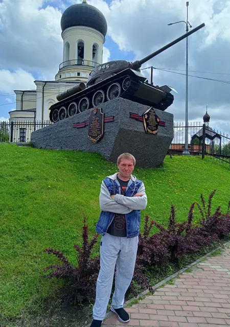 Я Андрей, 45, из Наро-Фоминска, ищу знакомства без обязательств