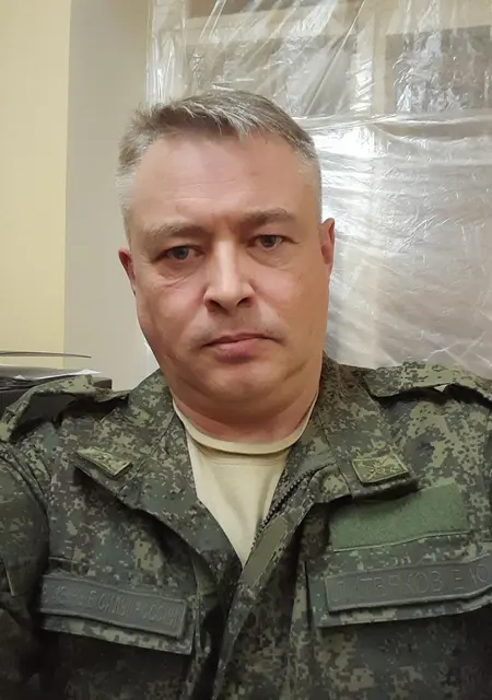 Евгений из Луги, ищу на сайте приятное времяпровождение