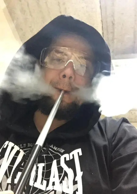 Я Олег, 40, из Ессентуков, ищу знакомство для дружбы