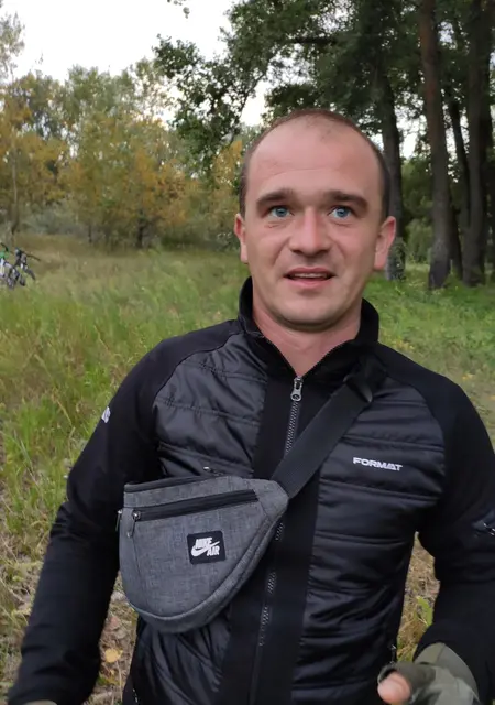 Сергей из Чернигова, мне 33, познакомлюсь для вирта