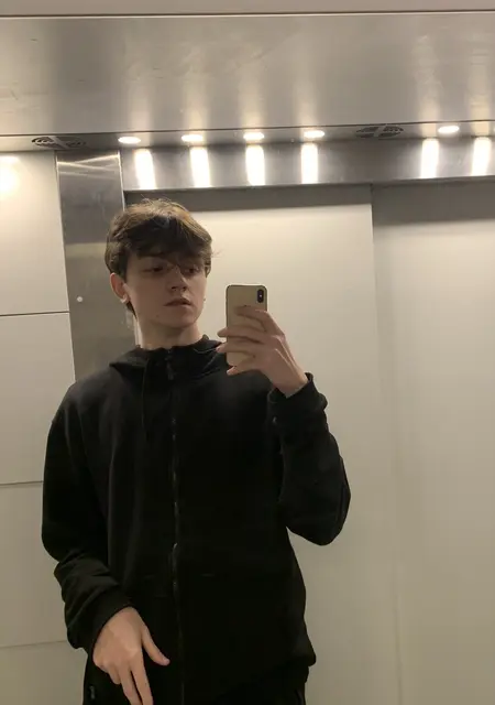 Я Mate, 25, знакомлюсь без обязательств в Саратове