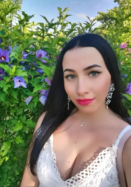 Я Кристина, 30, знакомлюсь на одну ночь в Калининграде