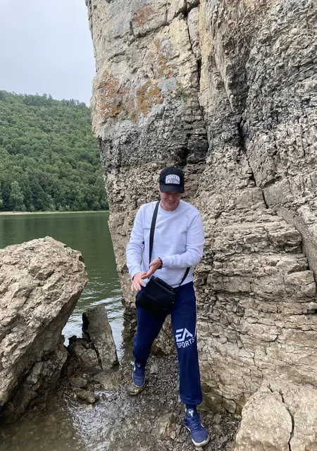 Я Роман, 34, из Ишимбая, ищу знакомства без обязательств