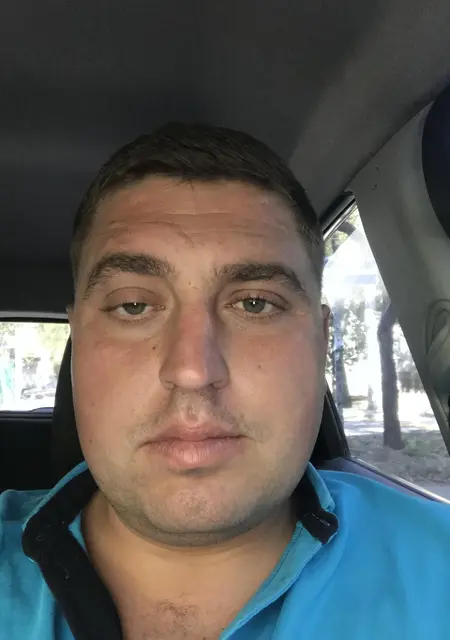 Алекс из Мариуполя, ищу на сайте знакомства на одну ночь