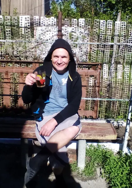 Вадим из Доброполья, мне 57, познакомлюсь без обязательств