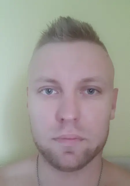 Константин из Раменского, мне 39, познакомлюсь на одну ночь