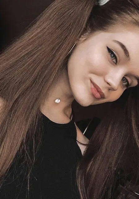 Эвелина из Костромы, мне 26, познакомлюсь для совместных путешествий