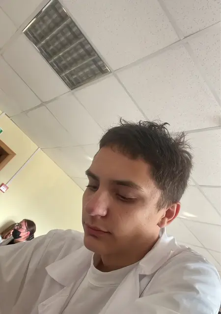 Сергей из Партизанска, ищу на сайте знакомства на одну ночь