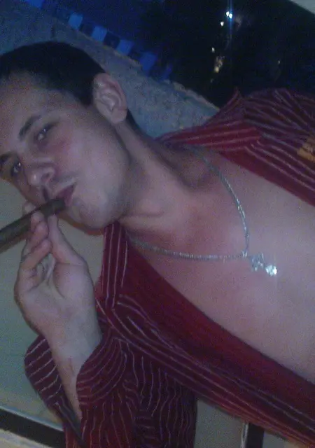 Alex из Гродно, ищу на сайте знакомства на одну ночь