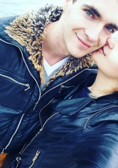 Я Сергей, 31 років з Велика Олександрівка, шукаю знайомства на одну ніч