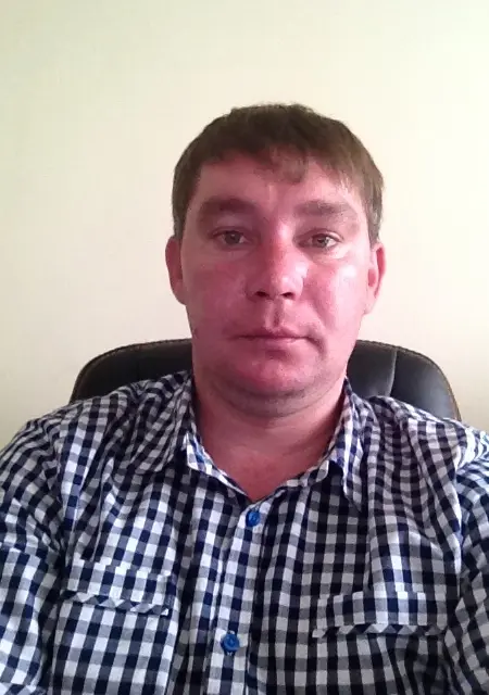 Александр из Уссурийска, ищу на сайте знакомства на одну ночь