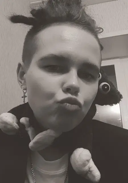 Я Ирина, 29, из Воронежа, ищу знакомство для постоянных отношений