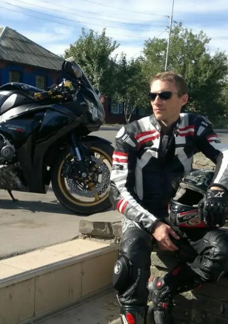 Я Эдуард, 49, из Белой Калитвы, ищу знакомства без обязательств