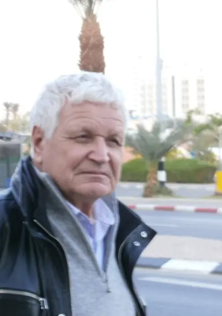 Farid из Домодедова, ищу на сайте знакомства на одну ночь