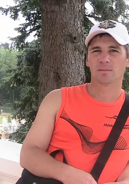 Сергей из Коврова, ищу на сайте знакомства на одну ночь