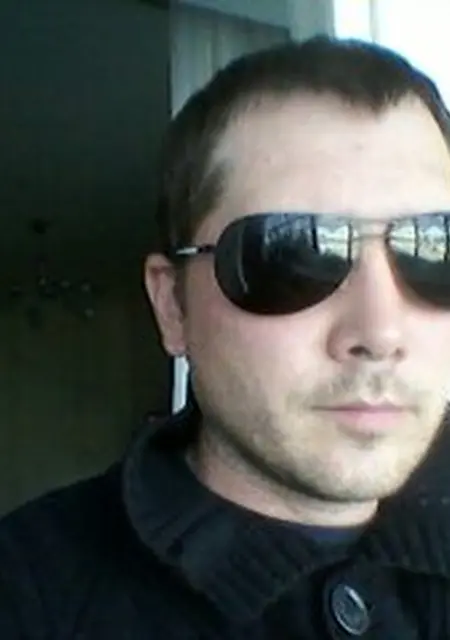 Я Алексей, 43, из Кургана, ищу знакомства без обязательств