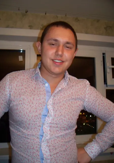 Игорь из Жуковского, ищу на сайте знакомства на одну ночь