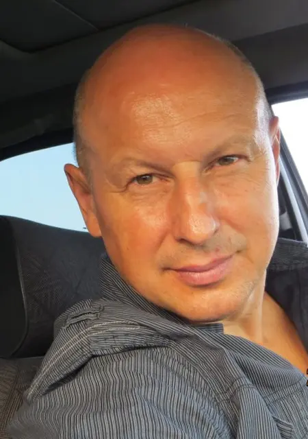 Vlad из Кременчуга, мне 51, познакомлюсь для общения