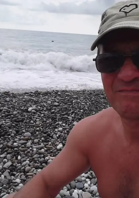 Leon из Дмитрова, мне 69, познакомлюсь на одну ночь