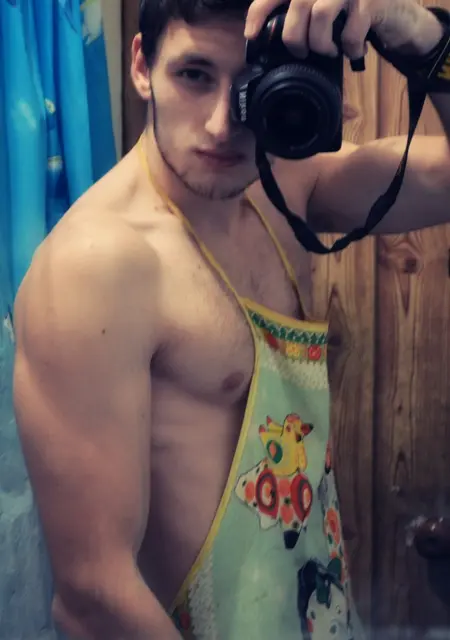 Я Саша, 31, знакомлюсь на одну ночь в Коврове