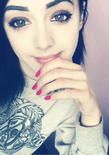 Я Янетта, 28 років з Івано-Франківськ, шукаю знайомство для постійні стосунки