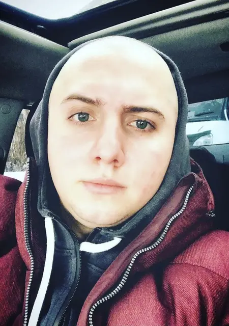 Александр из Томска, мне 28, познакомлюсь для приятного времяпровождения