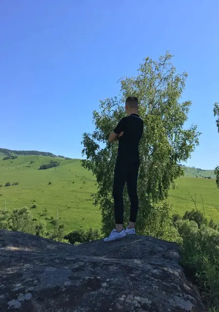 Я Александр, 24, знакомлюсь для приятного времяпровождения в Москве