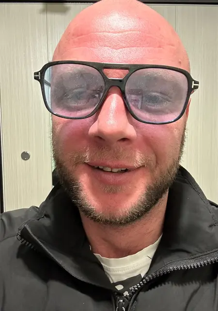 Я Денис, 35, из Нижнего Тагила, ищу знакомство для совместных путешествий