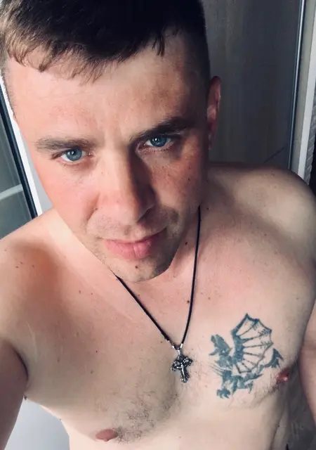 Александр из Сургута, ищу на сайте приятное времяпровождение