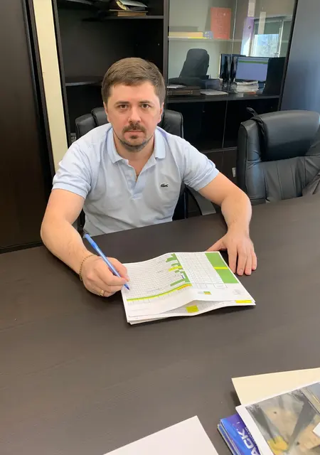 Я Кирилл, 36, из Воскресенска, ищу знакомства без обязательств