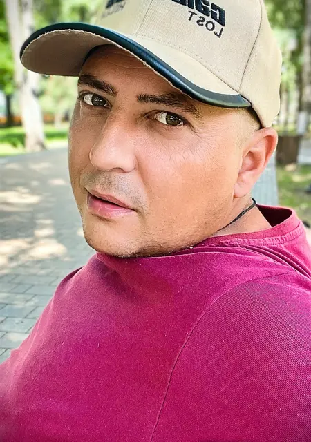 Ivan из Рыбинска, ищу на сайте постоянные отношения